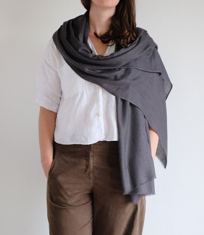 Merino-Seiden-Schal 70 x 200 cm in leichter Diamond-Webart